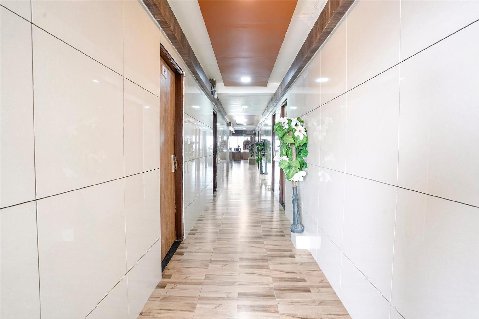 אחמדאבאד Fabhotel Galaxy I מראה חיצוני תמונה