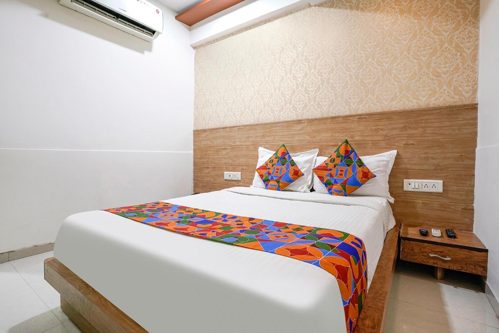אחמדאבאד Fabhotel Galaxy I מראה חיצוני תמונה